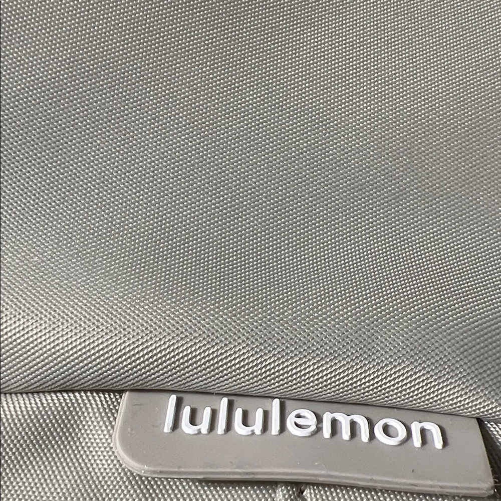 Lululemon Cream Everywhere Belt Bag. P55 - Picture 5 of 7